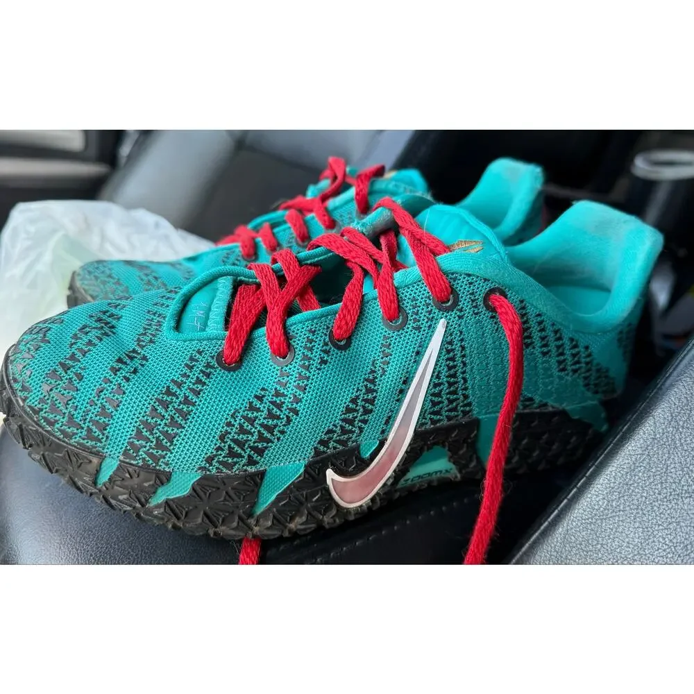 Nike ja scratch